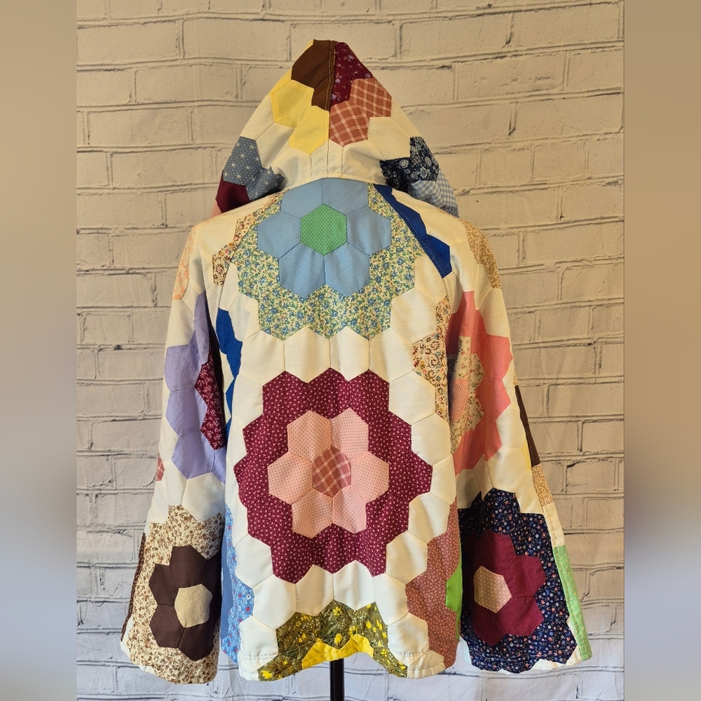 Quilted Patchwork Hooded Jacket - Multi Colored - Picture 4 of 6